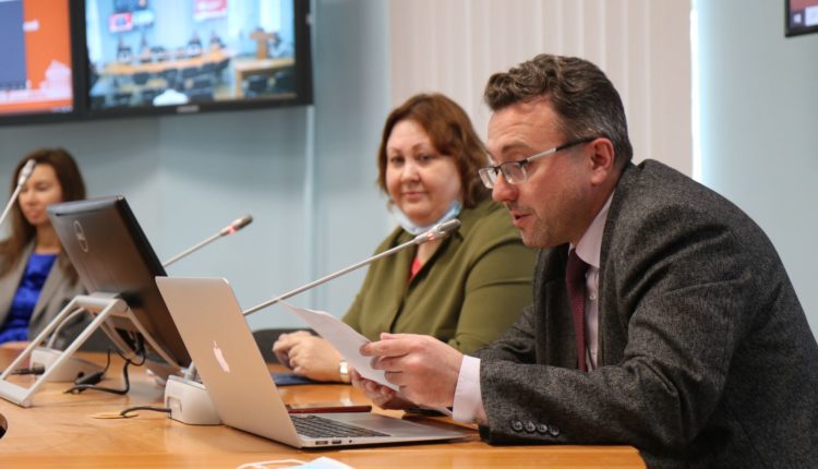 Круглый стол в СПбГУ 29 сентября 2020 года — И. Новикова и Д. Ланко