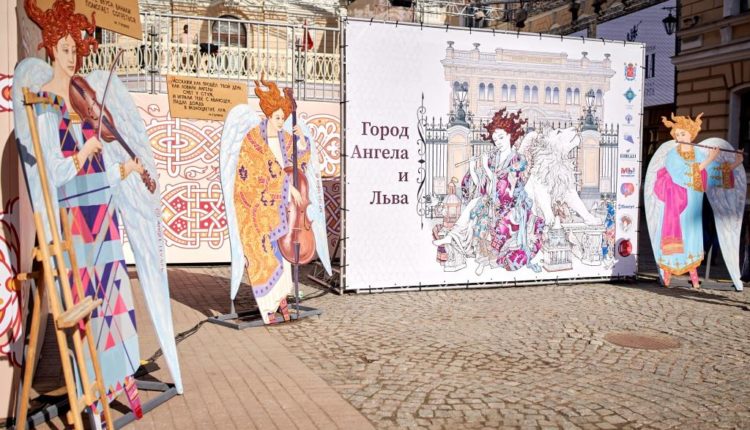ODI08582
