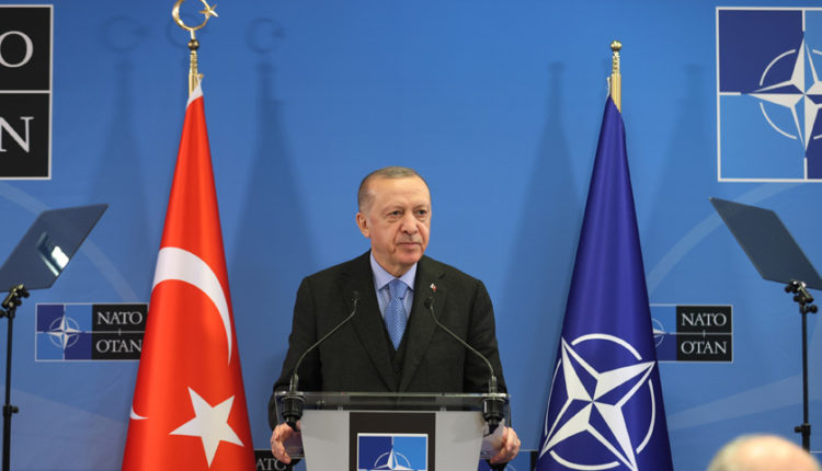 2022-03-24-nato-078-bt