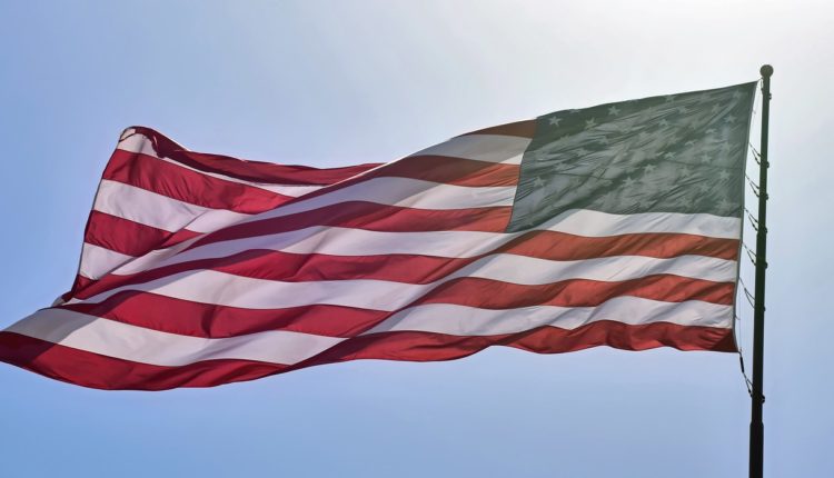 american-flag-g942bfca27_1280