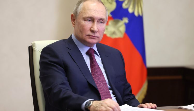 Владимир Путин